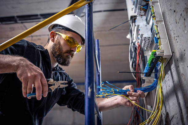 Best Electrical Repair Services  in Oaklawn Sunview, KS